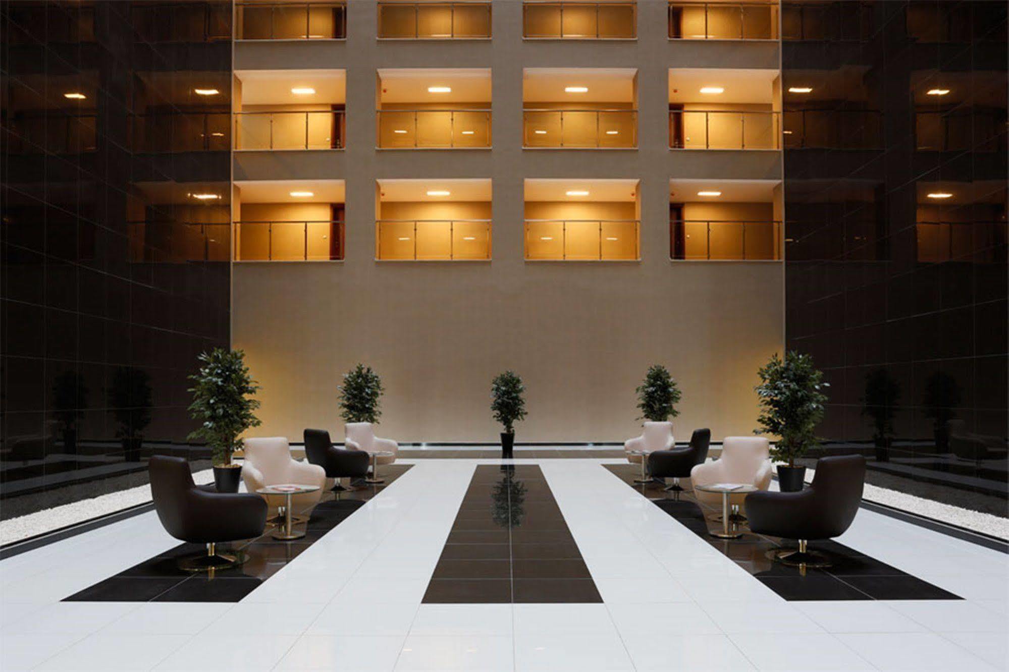 Flora Suites Atasehir Istanbul Ngoại thất bức ảnh